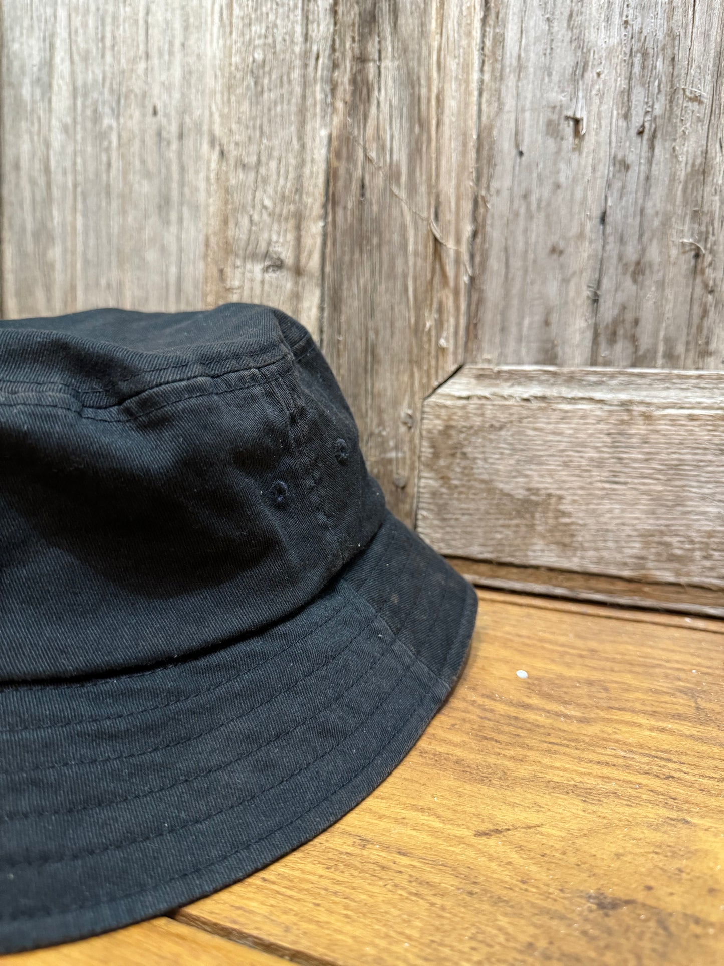 Black Levi’s Bucket Hat