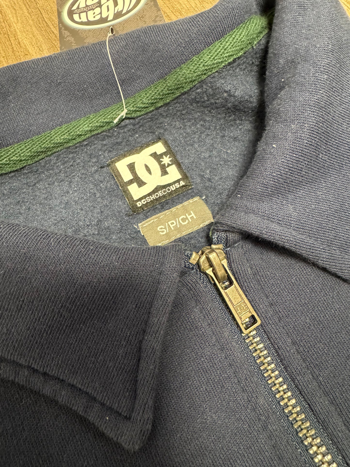 DCShoecoUSA Navy and Green 1/4 Zip