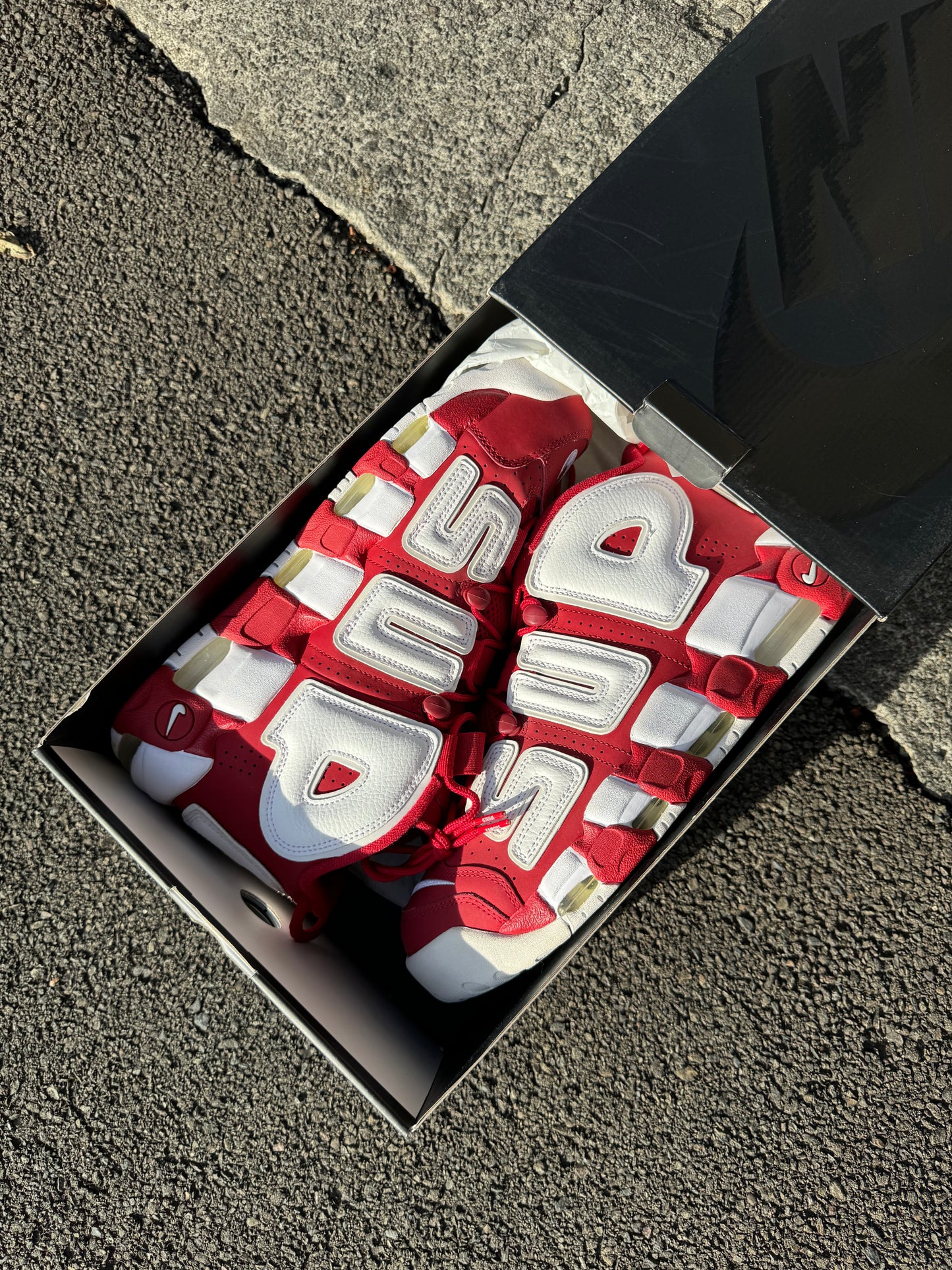 Supreme x Nike Uptempo - Red