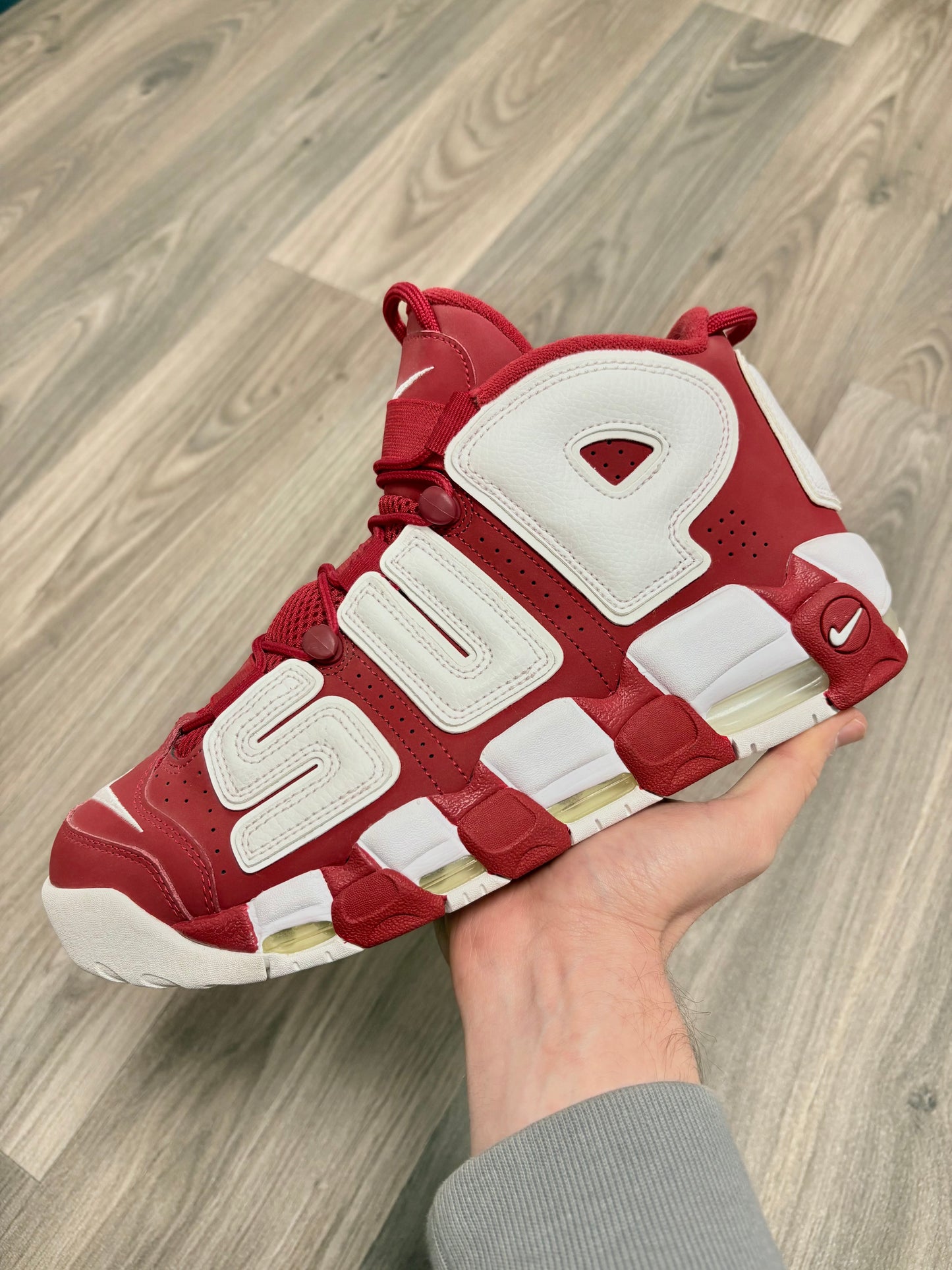 Supreme x Nike Uptempo - Red