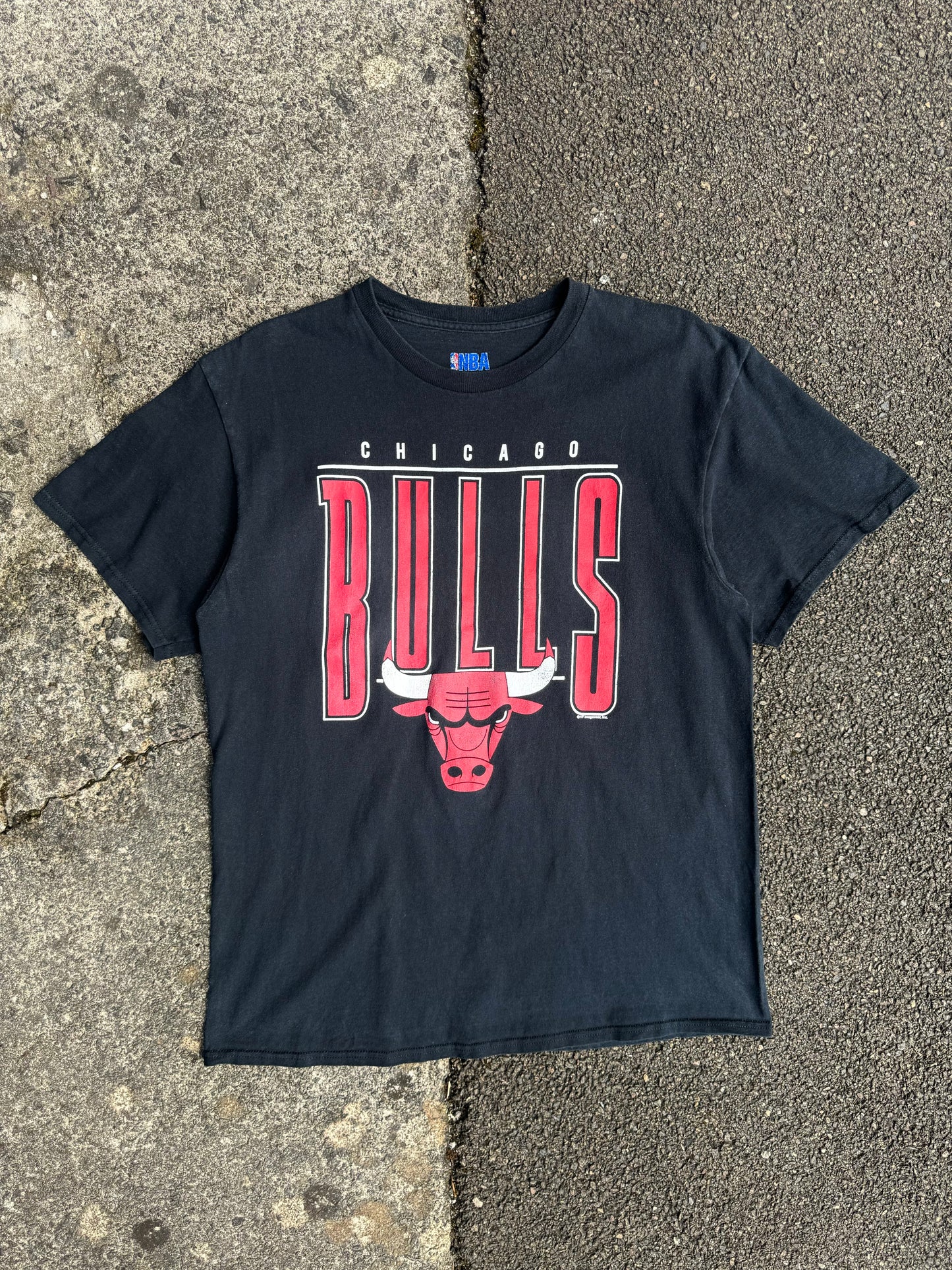 Black NBA Chicago Bulls Tshirt